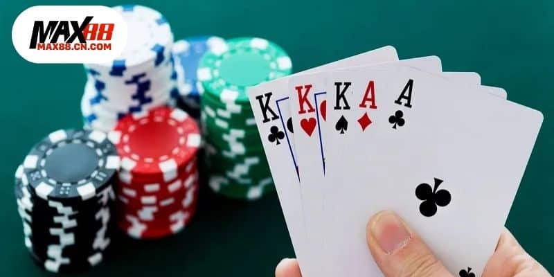 Trải nghiệm Poker tại live casino Max88
